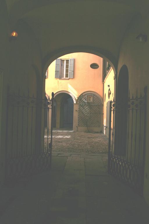 Luigi In Palazzo Bianchi Hotel Parma Ruang foto