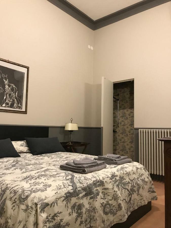 Luigi In Palazzo Bianchi Hotel Parma Bagian luar foto