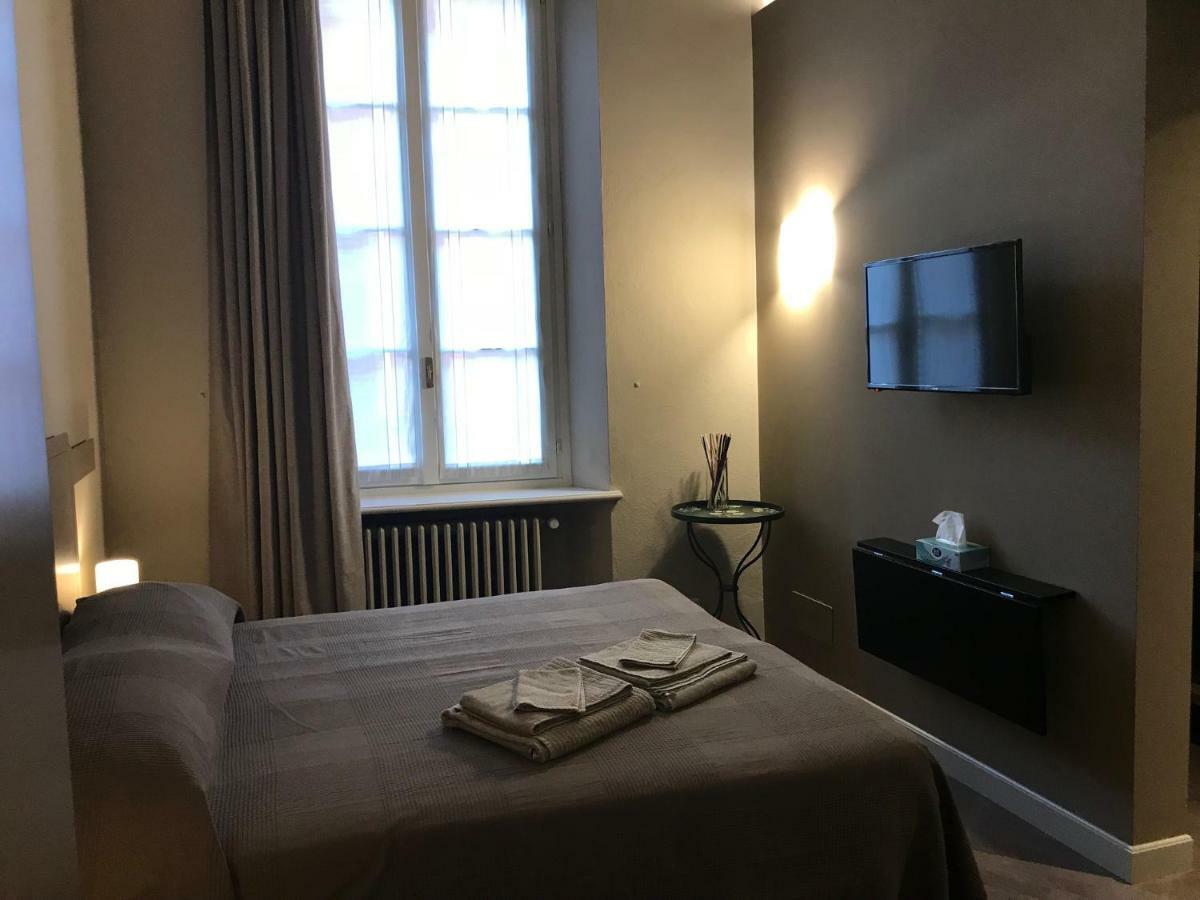 Luigi In Palazzo Bianchi Hotel Parma Bagian luar foto